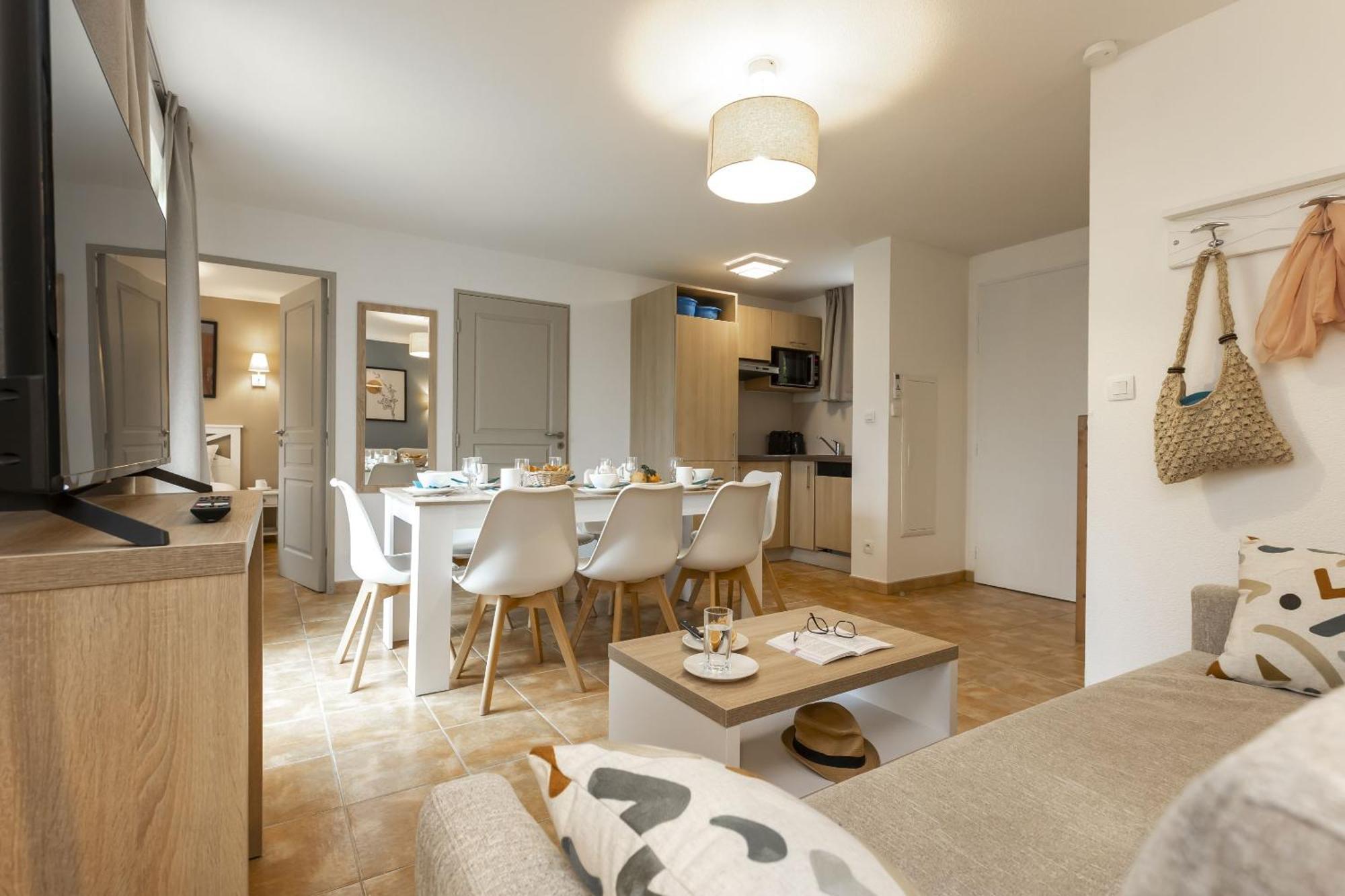 Residence Odalys - Les Coteaux De Sarlat Bagian luar foto
