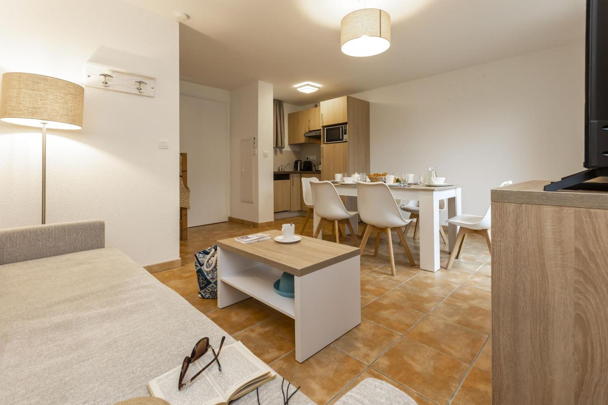 Residence Odalys - Les Coteaux De Sarlat Bagian luar foto